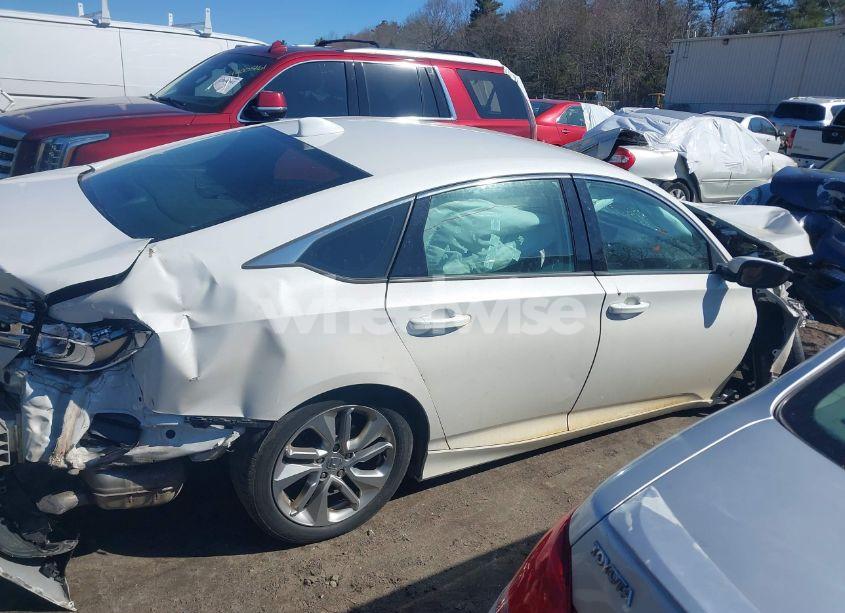 Photo 13 of 2018 Honda Accord LX (VIN 1HGCV1F15JA248777)