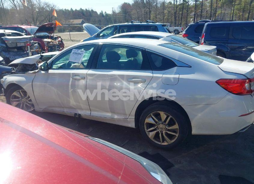 Photo 14 of 2018 Honda Accord LX (VIN 1HGCV1F15JA248777)