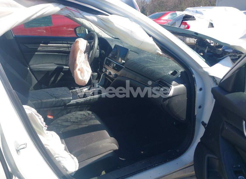 Photo 5 of 2018 Honda Accord LX (VIN 1HGCV1F15JA248777)