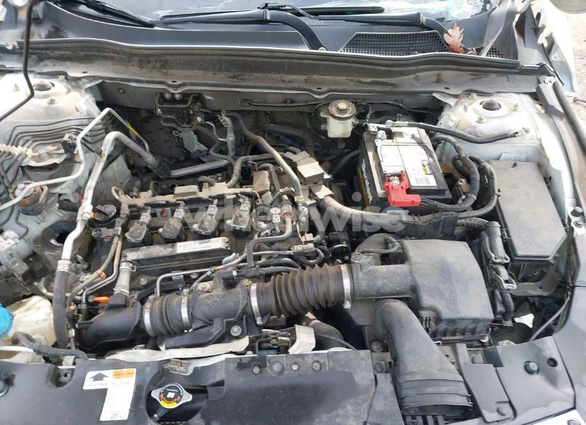 Photo 10 of 2019 Honda Accord LX (VIN 1HGCV1F15KA015192)