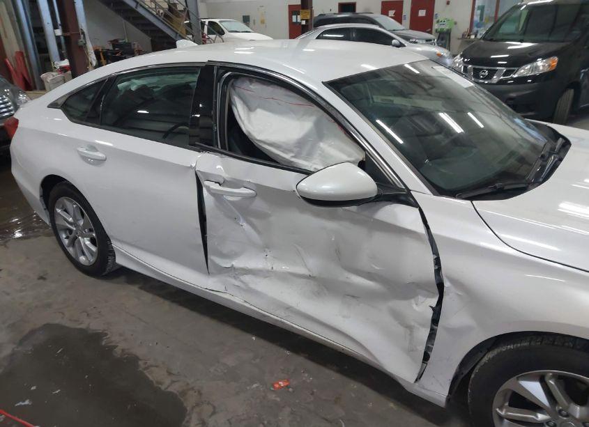 Photo 6 of 2019 Honda Accord LX (VIN 1HGCV1F15KA020506)