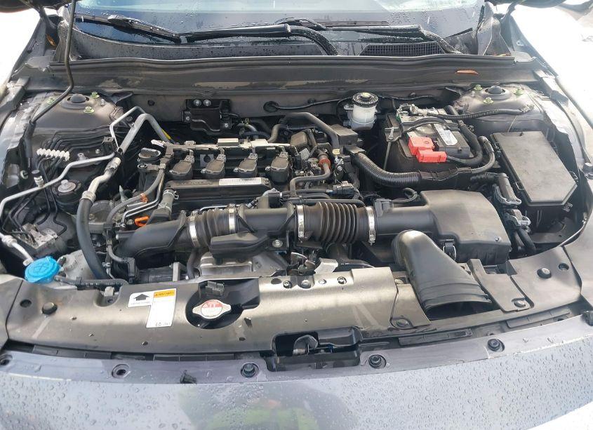 Photo 10 of 2019 Honda Accord LX (VIN 1HGCV1F15KA024457)