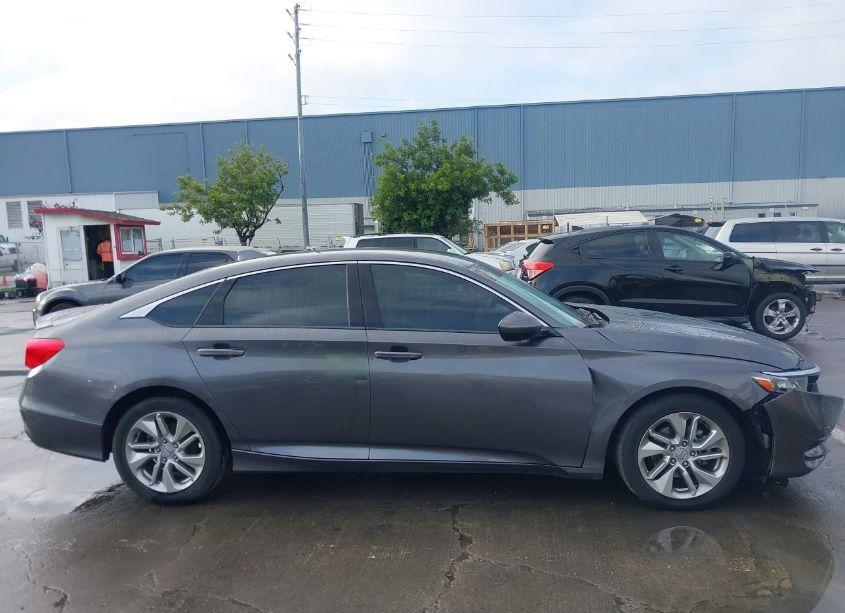 Photo 13 of 2019 Honda Accord LX (VIN 1HGCV1F15KA024457)