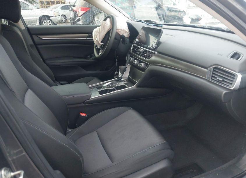 Photo 5 of 2019 Honda Accord LX (VIN 1HGCV1F15KA024457)
