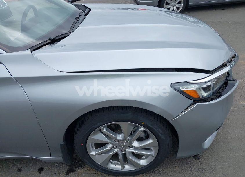 Photo 18 of 2019 Honda Accord LX (VIN 1HGCV1F15KA045258)