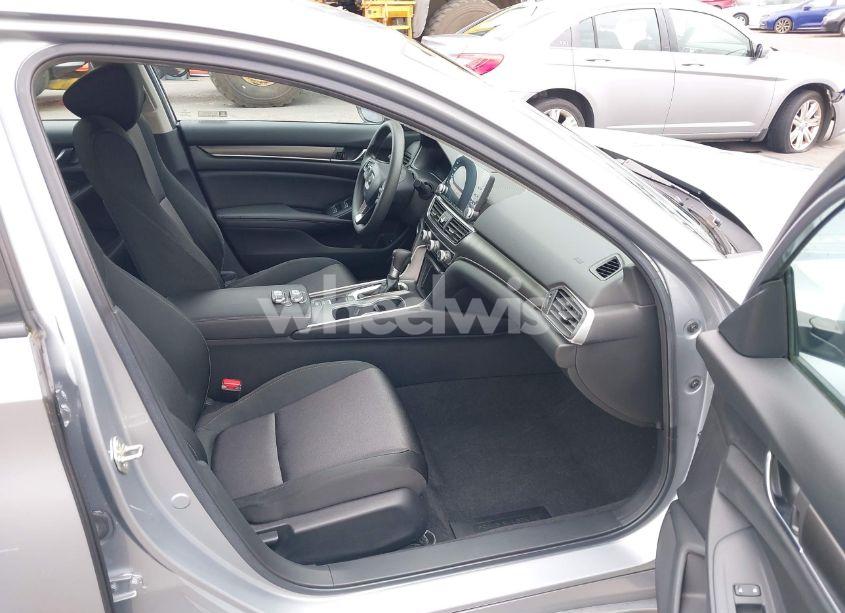 Photo 5 of 2019 Honda Accord LX (VIN 1HGCV1F15KA045258)