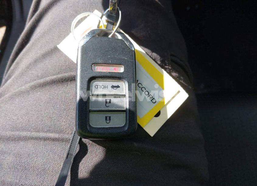 Photo 11 of 2019 Honda Accord LX (VIN 1HGCV1F15KA071973)