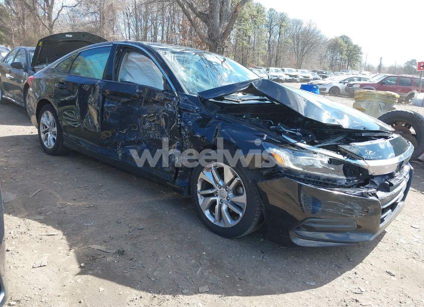 Photo 6 of 2019 Honda Accord LX (VIN 1HGCV1F15KA071973)