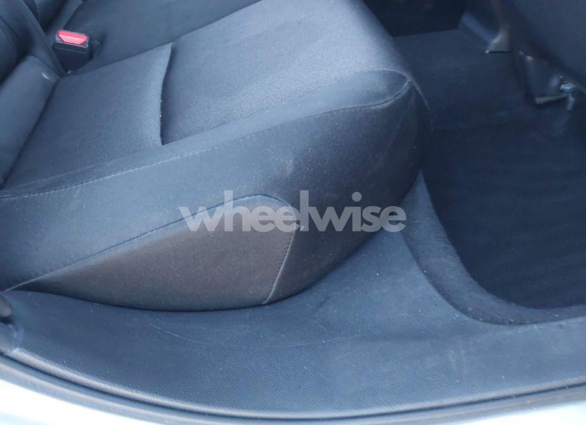 Photo 8 of 2019 Honda Accord LX (VIN 1HGCV1F15KA083752)