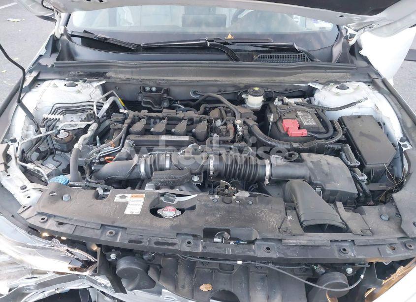 Photo 10 of 2019 Honda Accord LX (VIN 1HGCV1F15KA117558)