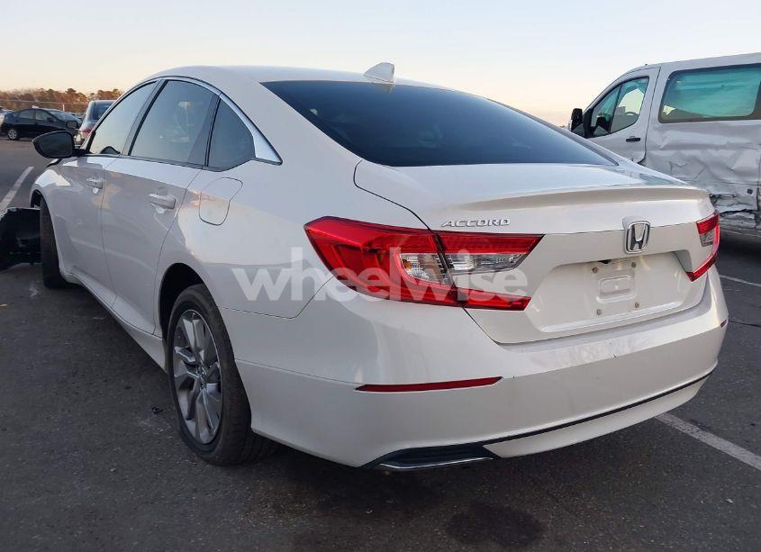 Photo 3 of 2019 Honda Accord LX (VIN 1HGCV1F15KA117558)