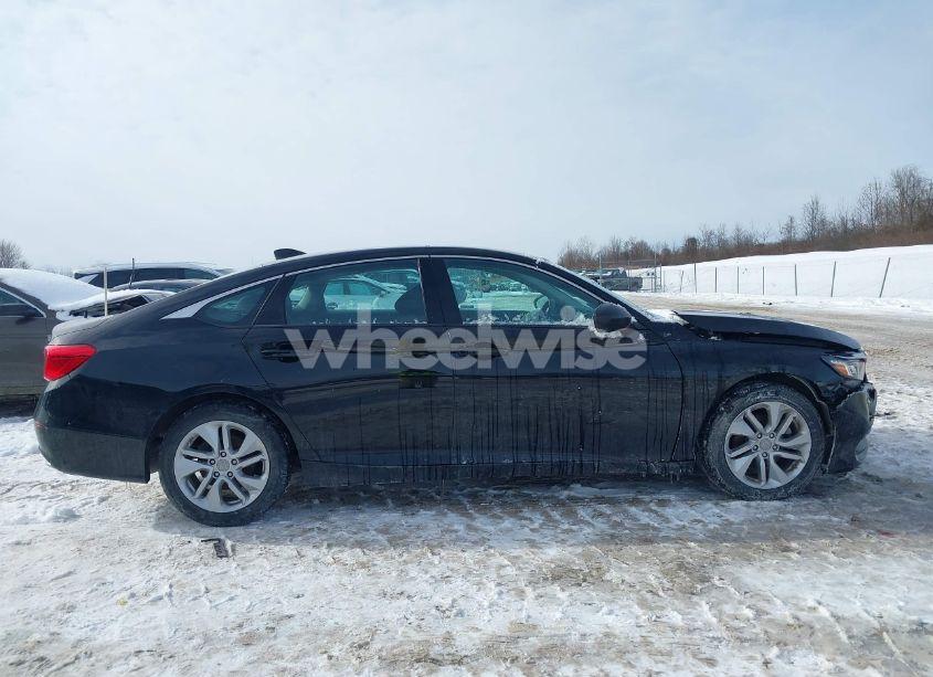 Photo 14 of 2019 Honda Accord LX (VIN 1HGCV1F15KA123442)