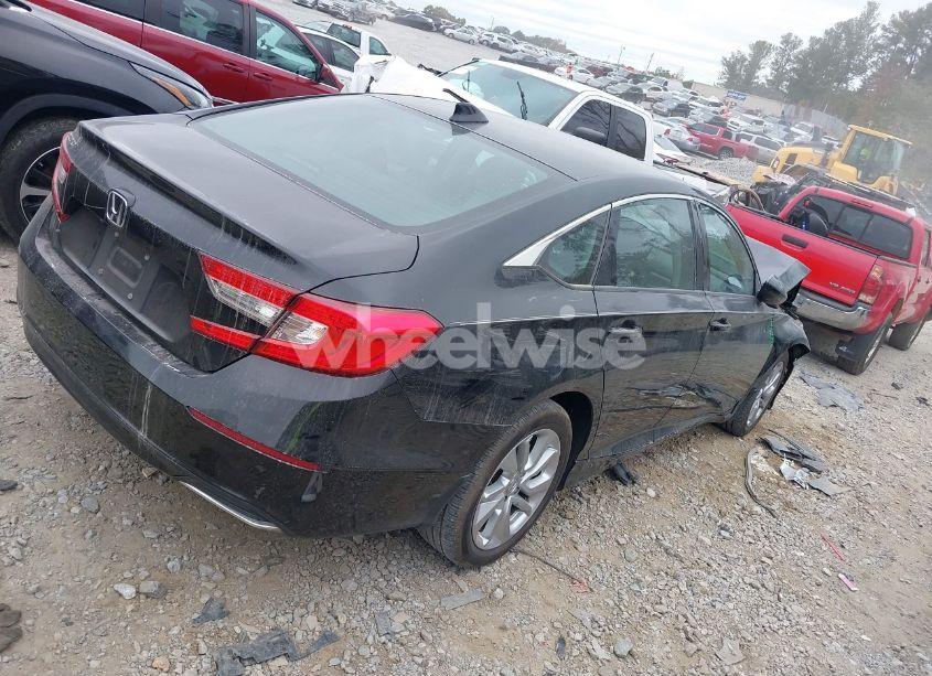 Photo 4 of 2019 Honda Accord LX (VIN 1HGCV1F15KA172141)