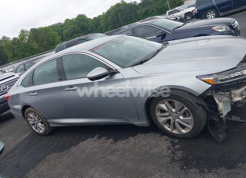 Photo 13 of 2020 Honda Accord LX (VIN 1HGCV1F15LA006638)