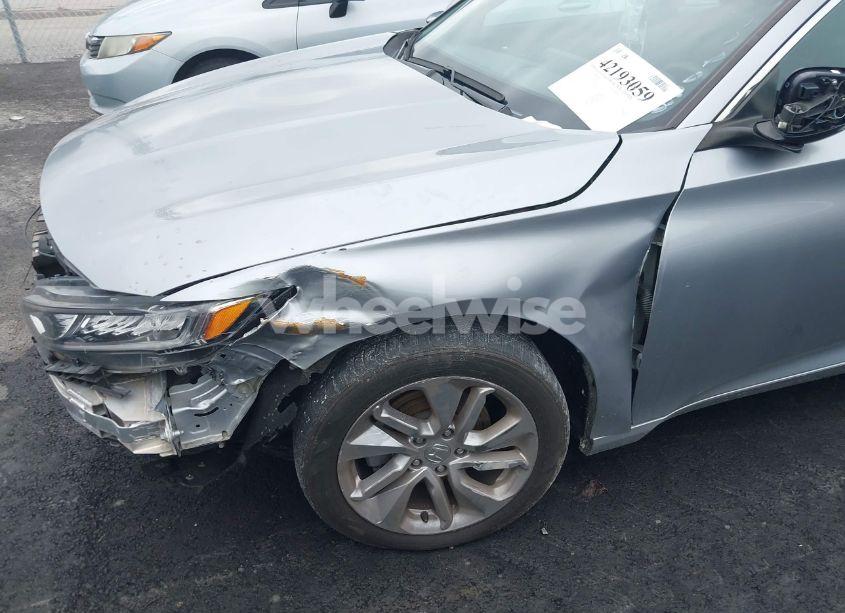 Photo 17 of 2020 Honda Accord LX (VIN 1HGCV1F15LA006638)