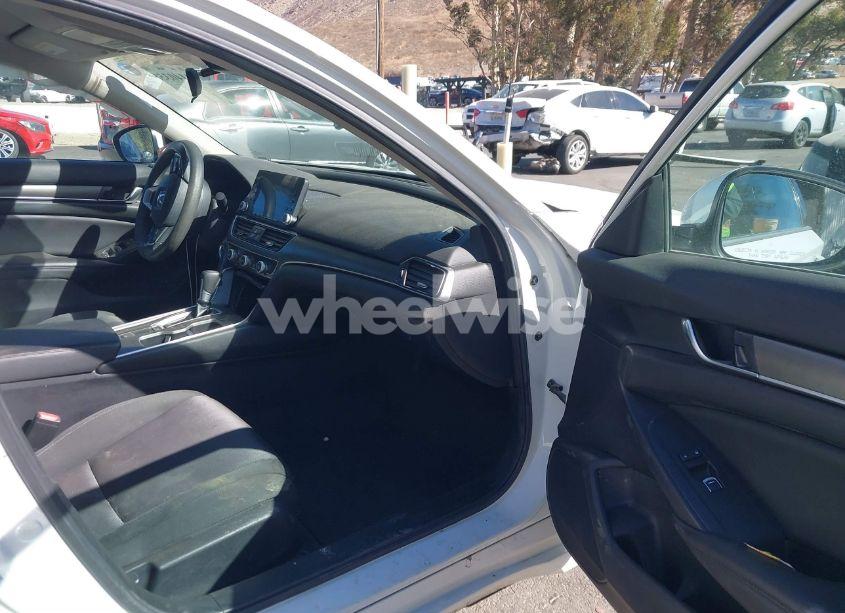 Photo 5 of 2020 Honda Accord LX (VIN 1HGCV1F15LA054267)