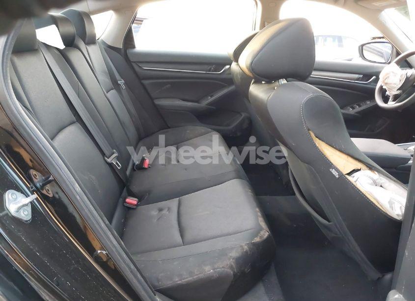 Photo 8 of 2022 Honda Accord LX (VIN 1HGCV1F15NA043305)