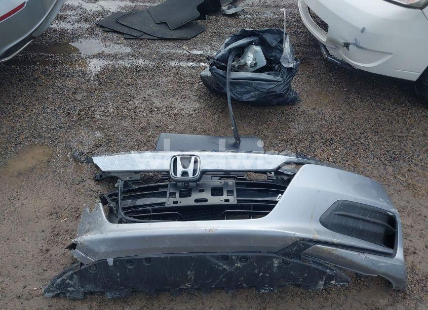 Photo 12 of 2018 Honda Accord LX (VIN 1HGCV1F16JA082317)