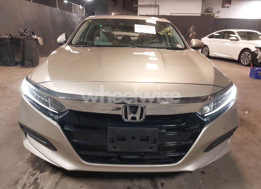 Photo 12 of 2018 Honda Accord LX (VIN 1HGCV1F16JA124906)
