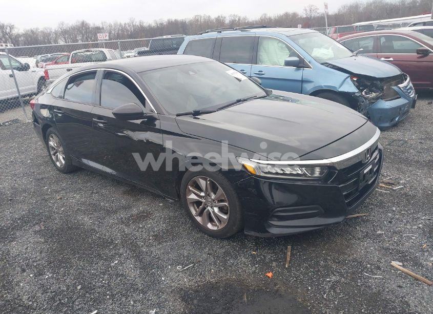 2018 Honda Accord LX (VIN 1HGCV1F16JA144511) main photo
