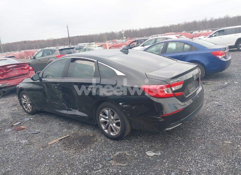 Photo 14 of 2018 Honda Accord LX (VIN 1HGCV1F16JA144511)