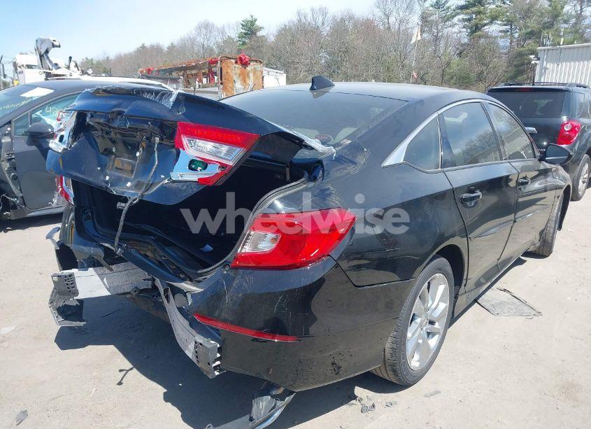 Photo 4 of 2018 Honda Accord LX (VIN 1HGCV1F16JA169764)