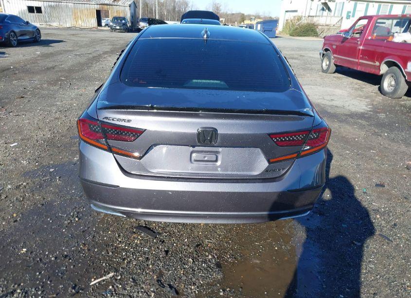 Photo 17 of 2018 Honda Accord LX (VIN 1HGCV1F16JA206652)