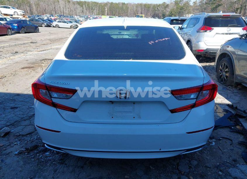 Photo 17 of 2018 Honda Accord LX (VIN 1HGCV1F16JA261554)