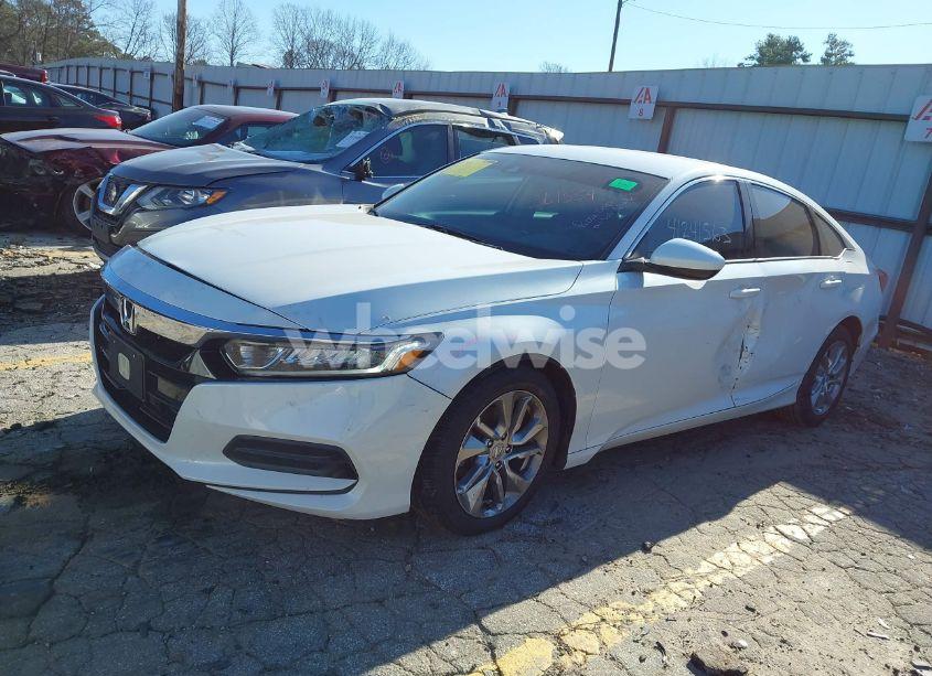 Photo 2 of 2018 Honda Accord LX (VIN 1HGCV1F16JA261554)