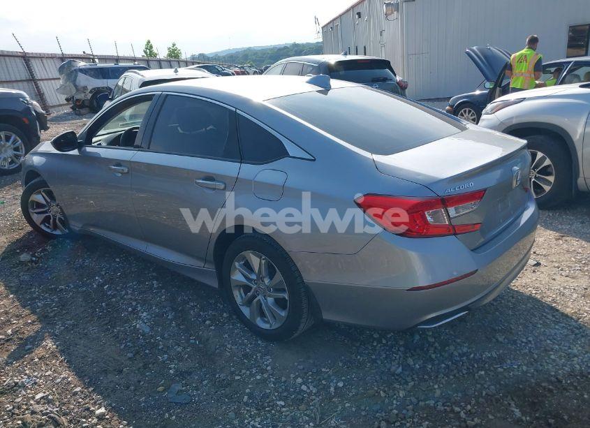 Photo 3 of 2019 Honda Accord LX (VIN 1HGCV1F16KA011569)