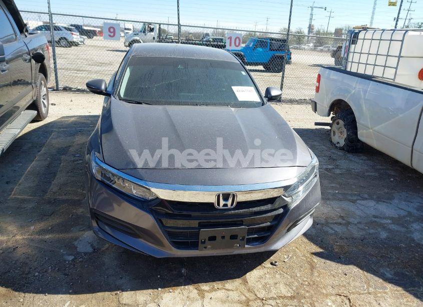 Photo 12 of 2019 Honda Accord LX (VIN 1HGCV1F16KA038741)