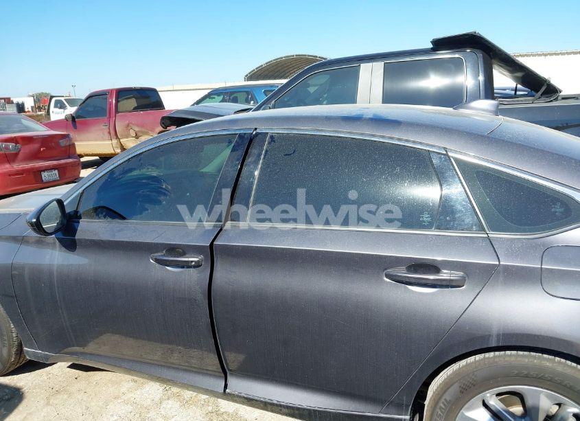 Photo 14 of 2019 Honda Accord LX (VIN 1HGCV1F16KA038741)