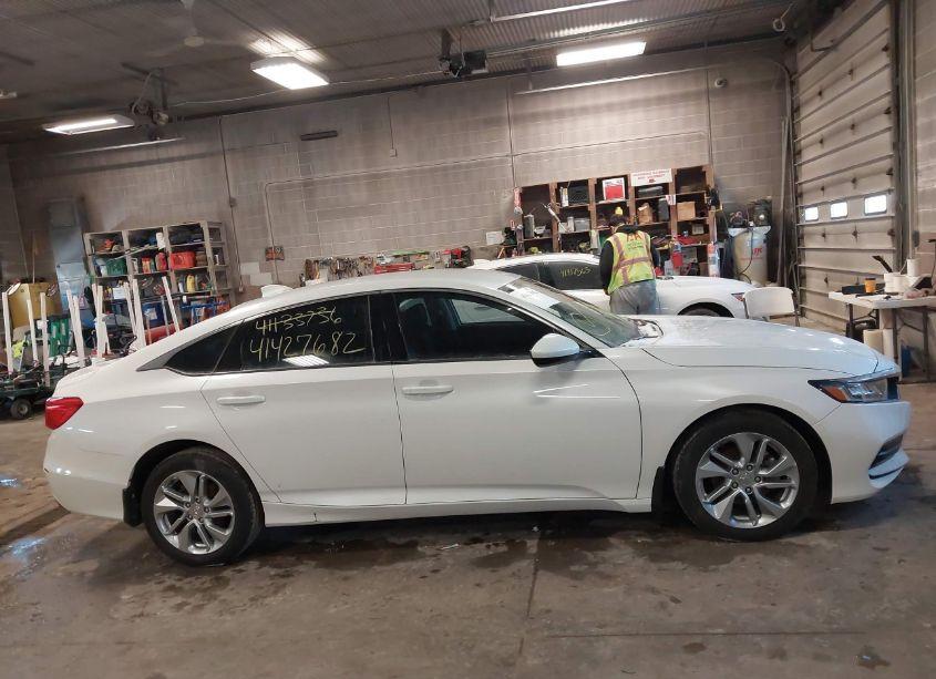Photo 13 of 2019 Honda Accord LX (VIN 1HGCV1F16KA067561)