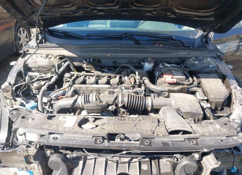 Photo 10 of 2019 Honda Accord LX (VIN 1HGCV1F16KA071383)