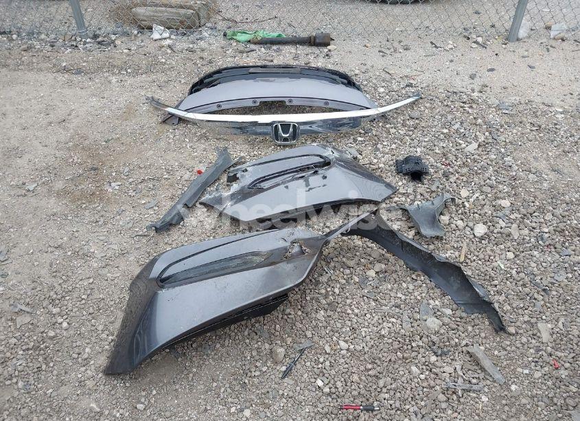 Photo 12 of 2019 Honda Accord LX (VIN 1HGCV1F16KA078060)