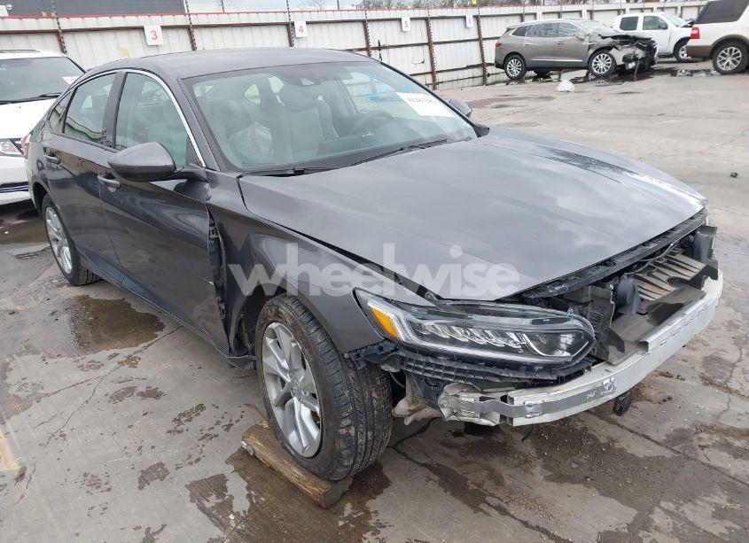 Photo 6 of 2019 Honda Accord LX (VIN 1HGCV1F16KA078060)