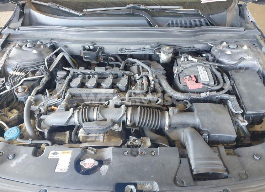 Photo 10 of 2019 Honda Accord LX (VIN 1HGCV1F16KA088622)