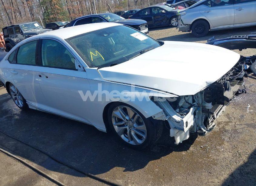 2019 Honda Accord LX (VIN 1HGCV1F16KA098714) main photo