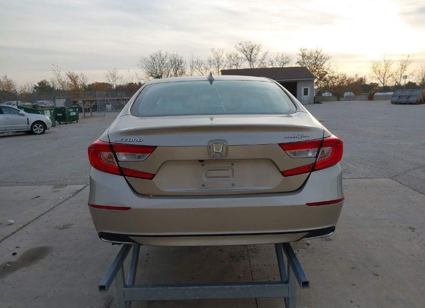 Photo 17 of 2019 Honda Accord LX (VIN 1HGCV1F16KA106519)