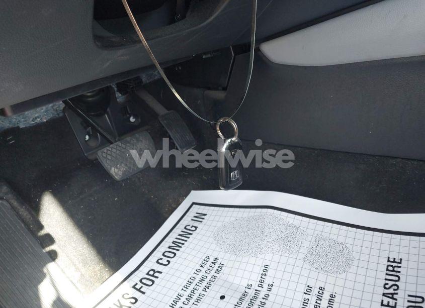 Photo 11 of 2019 Honda Accord LX (VIN 1HGCV1F16KA126995)