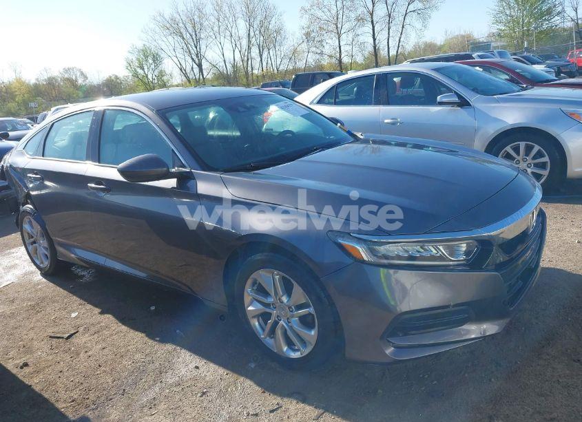 Photo 13 of 2019 Honda Accord LX (VIN 1HGCV1F16KA126995)