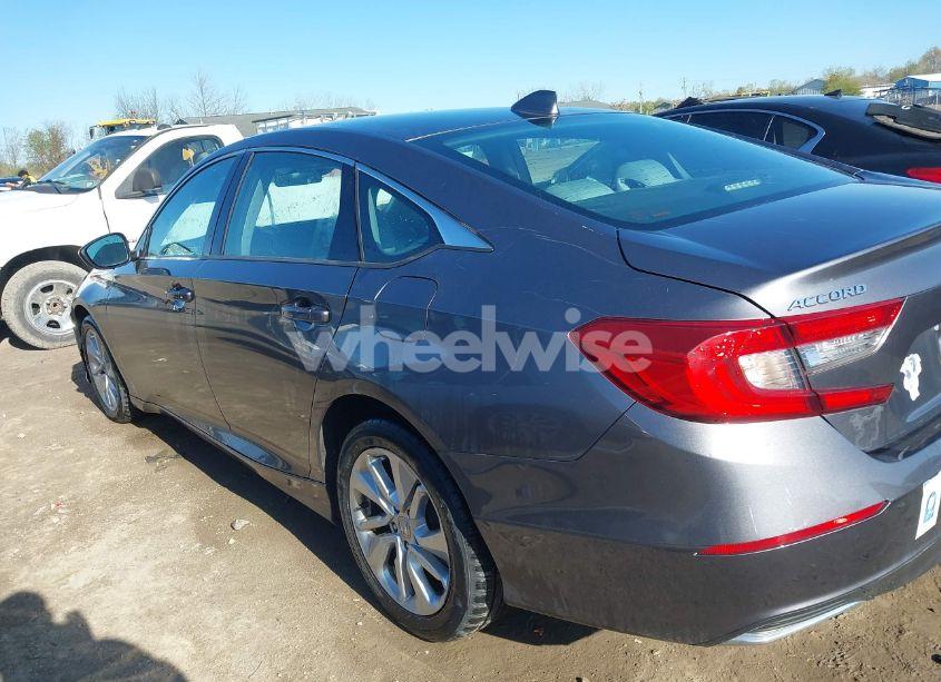 Photo 14 of 2019 Honda Accord LX (VIN 1HGCV1F16KA126995)