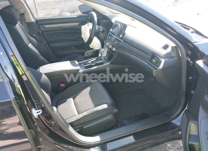 Photo 5 of 2021 Honda Accord LX (VIN 1HGCV1F16MA116972)