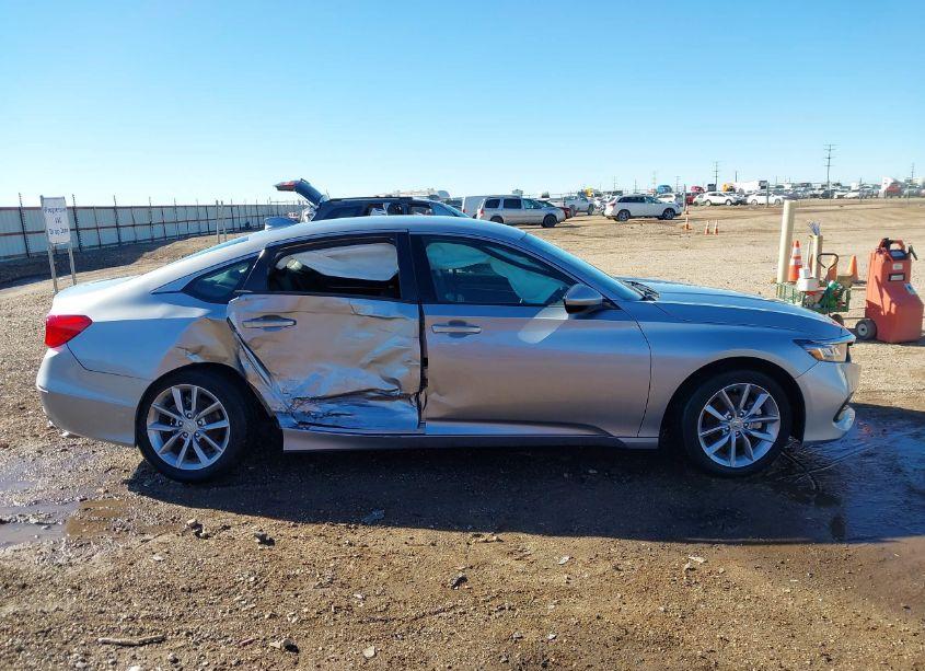 Photo 13 of 2022 Honda Accord LX (VIN 1HGCV1F16NA041921)