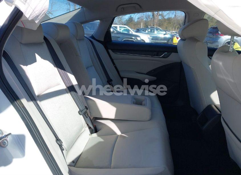 Photo 8 of 2018 Honda Accord LX (VIN 1HGCV1F17JA051724)