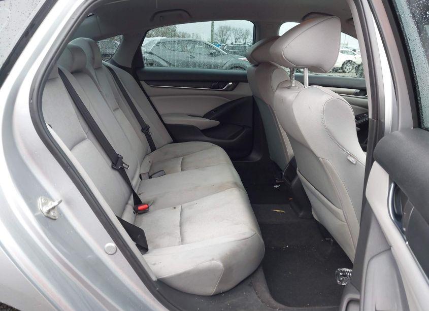 Photo 8 of 2018 Honda Accord LX (VIN 1HGCV1F17JA085002)