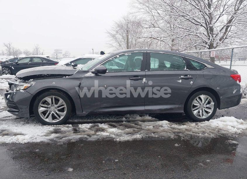 Photo 14 of 2018 Honda Accord LX (VIN 1HGCV1F17JA086568)