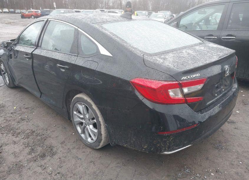 Photo 3 of 2018 Honda Accord LX (VIN 1HGCV1F17JA088997)