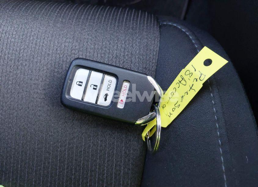 Photo 11 of 2018 Honda Accord LX (VIN 1HGCV1F17JA122078)