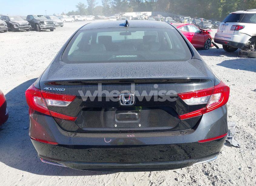 Photo 16 of 2018 Honda Accord LX (VIN 1HGCV1F17JA122078)